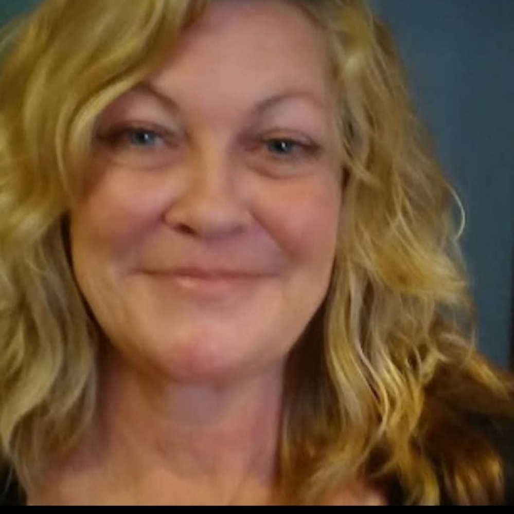 Meet your Posher, Deana